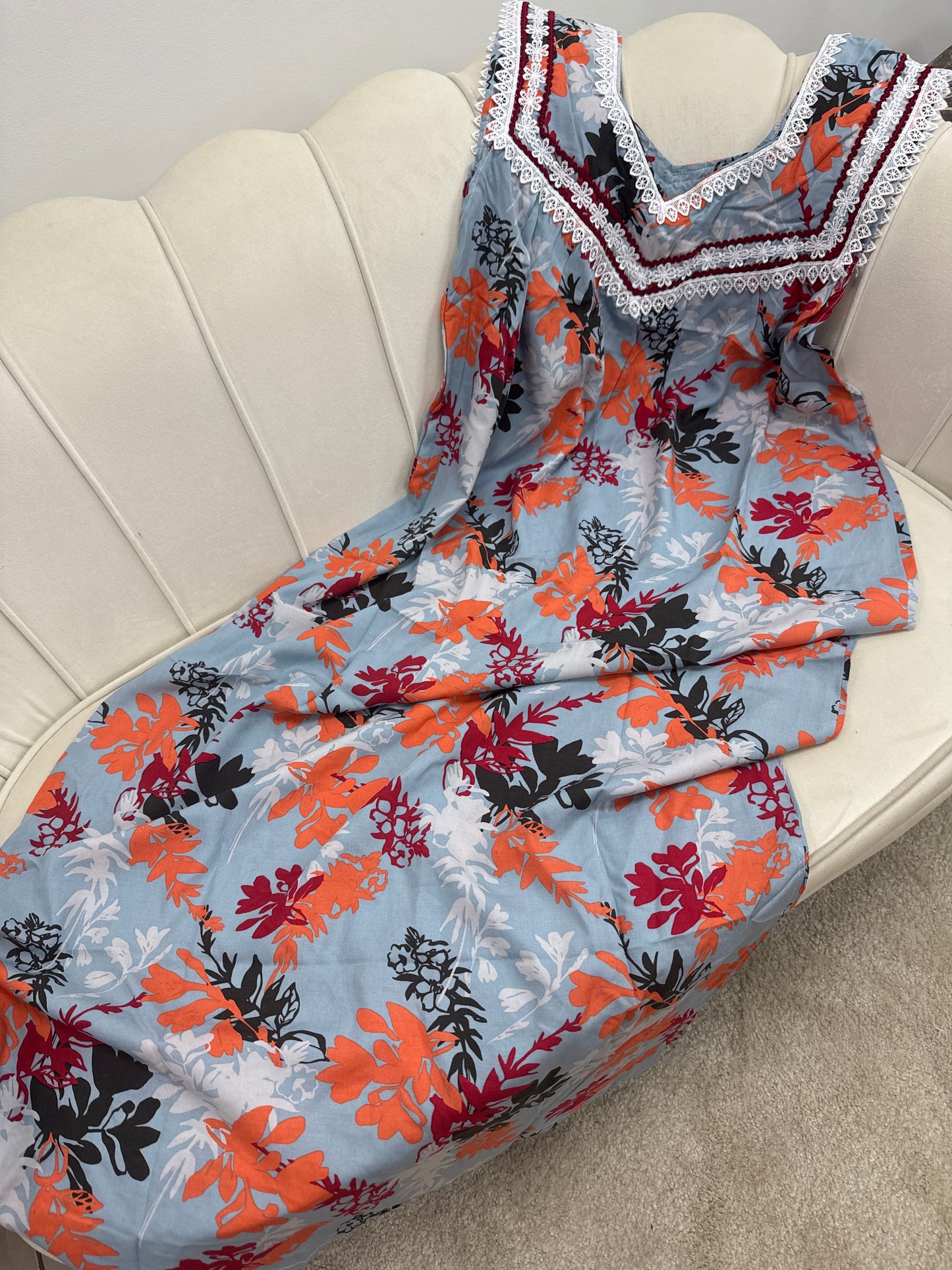 Robe, maison sans manches grande fleur, 