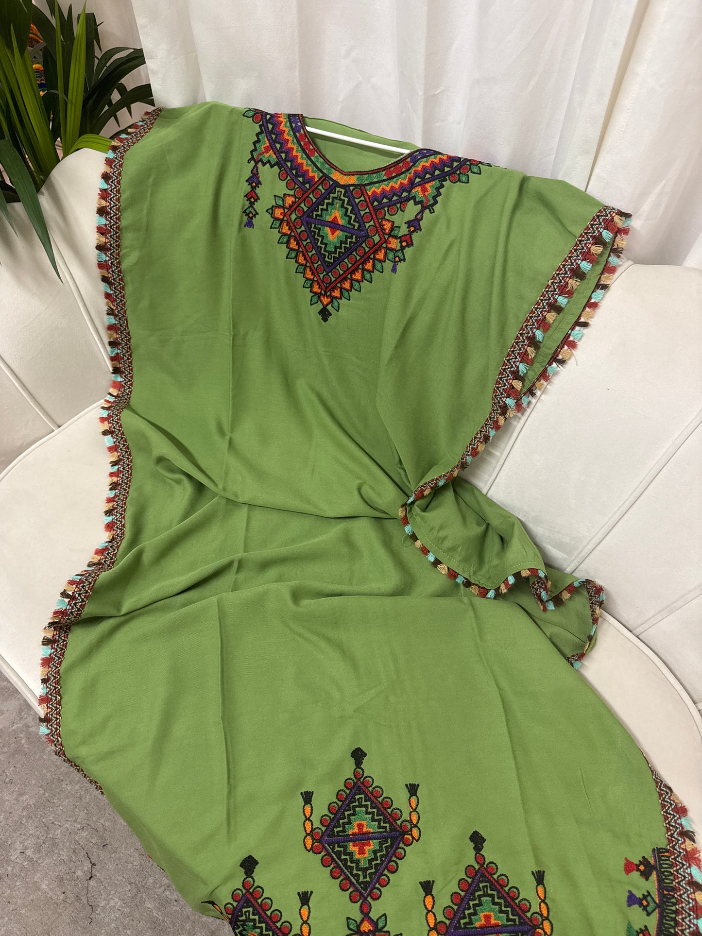 Robe longue brodé