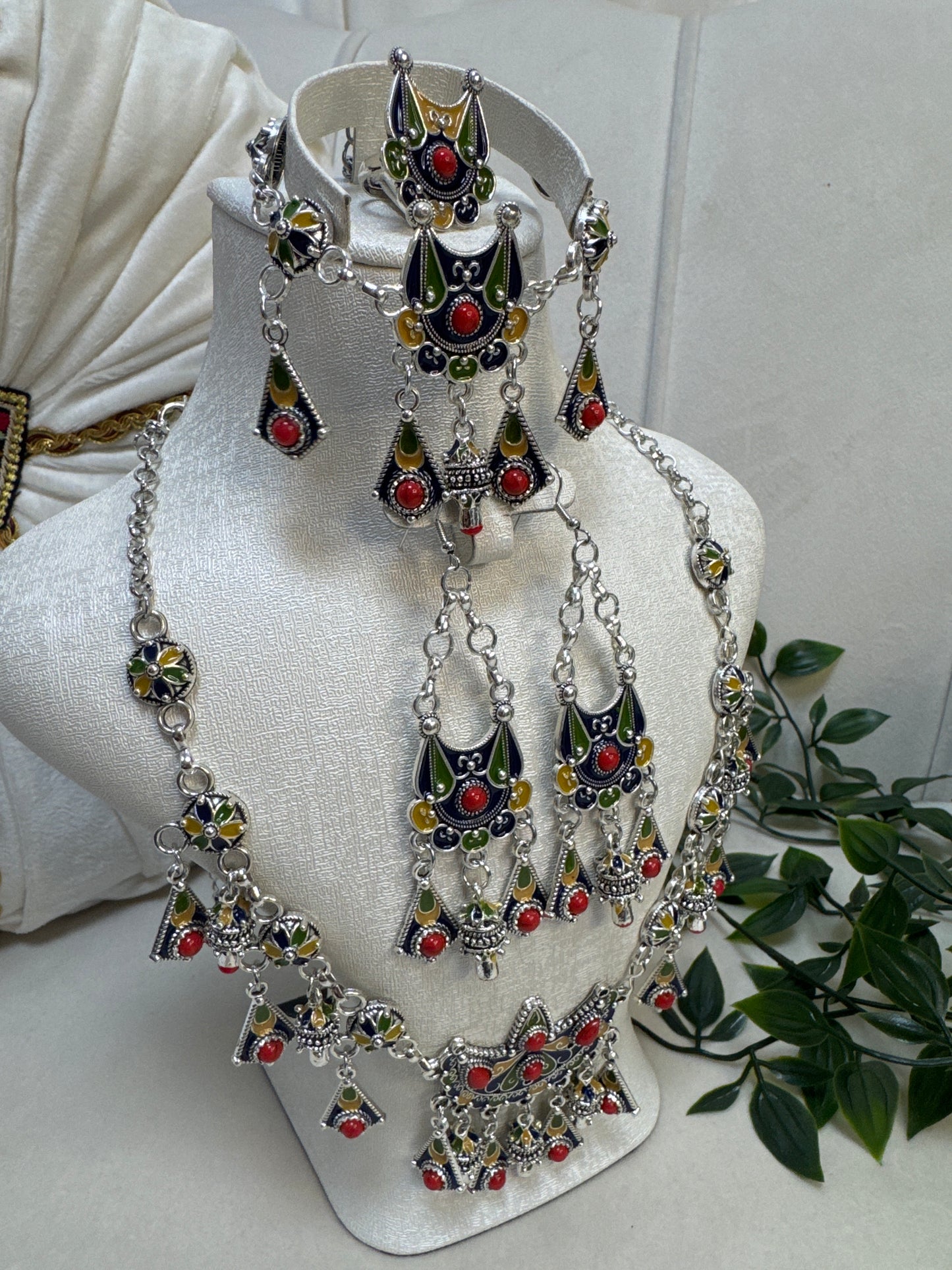 Parure kabyle, 4 pièces (A3)