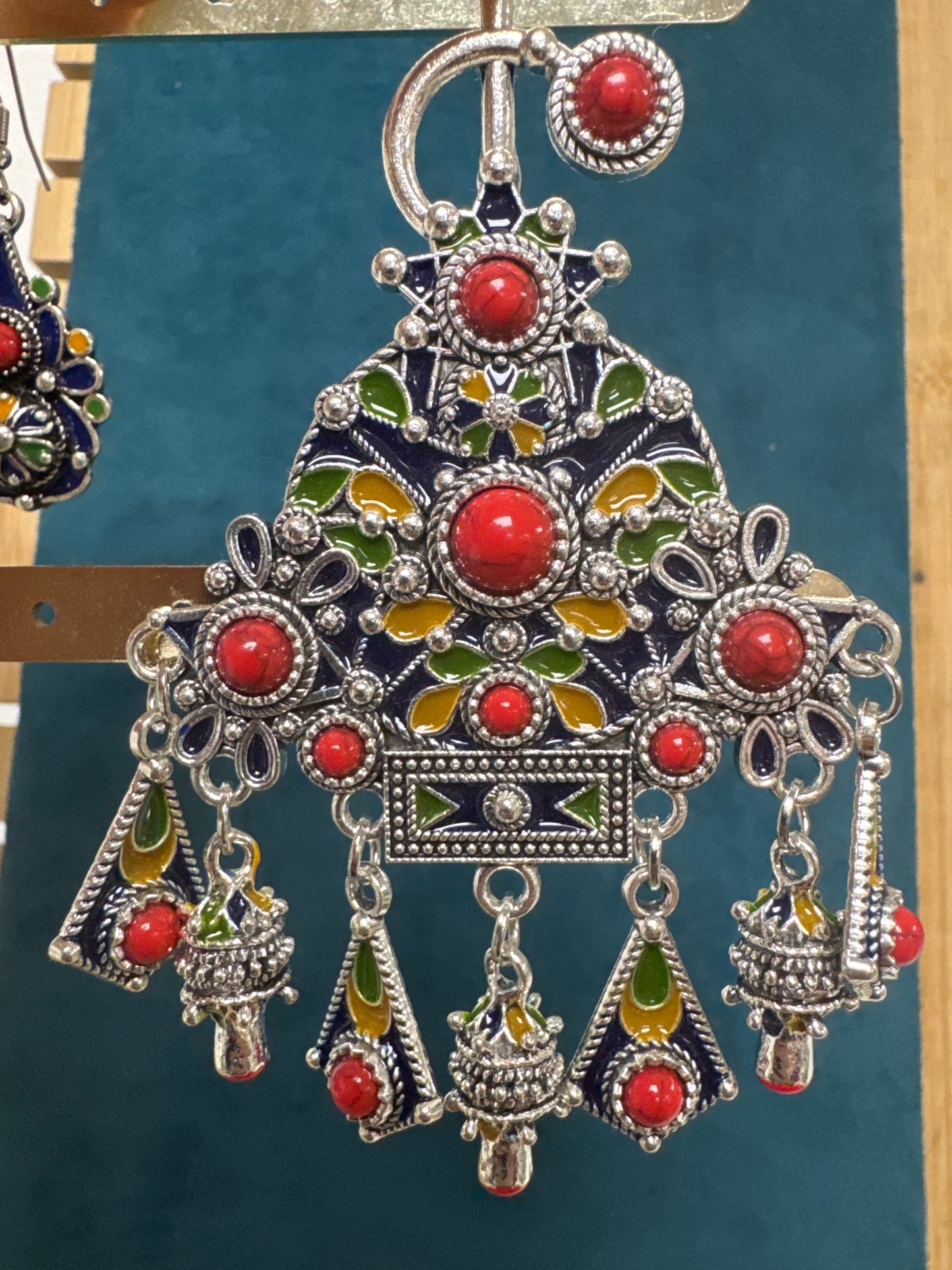 Broche 3