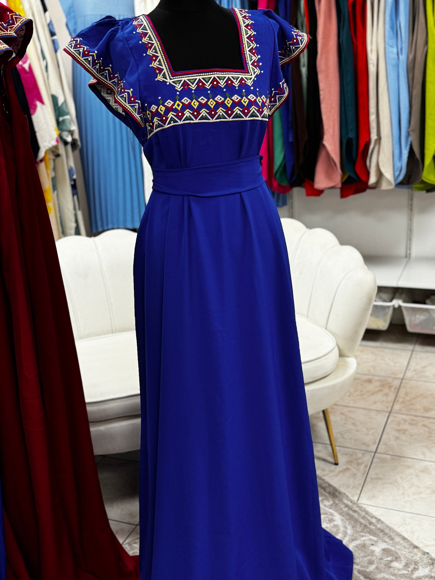 Robe en broderie