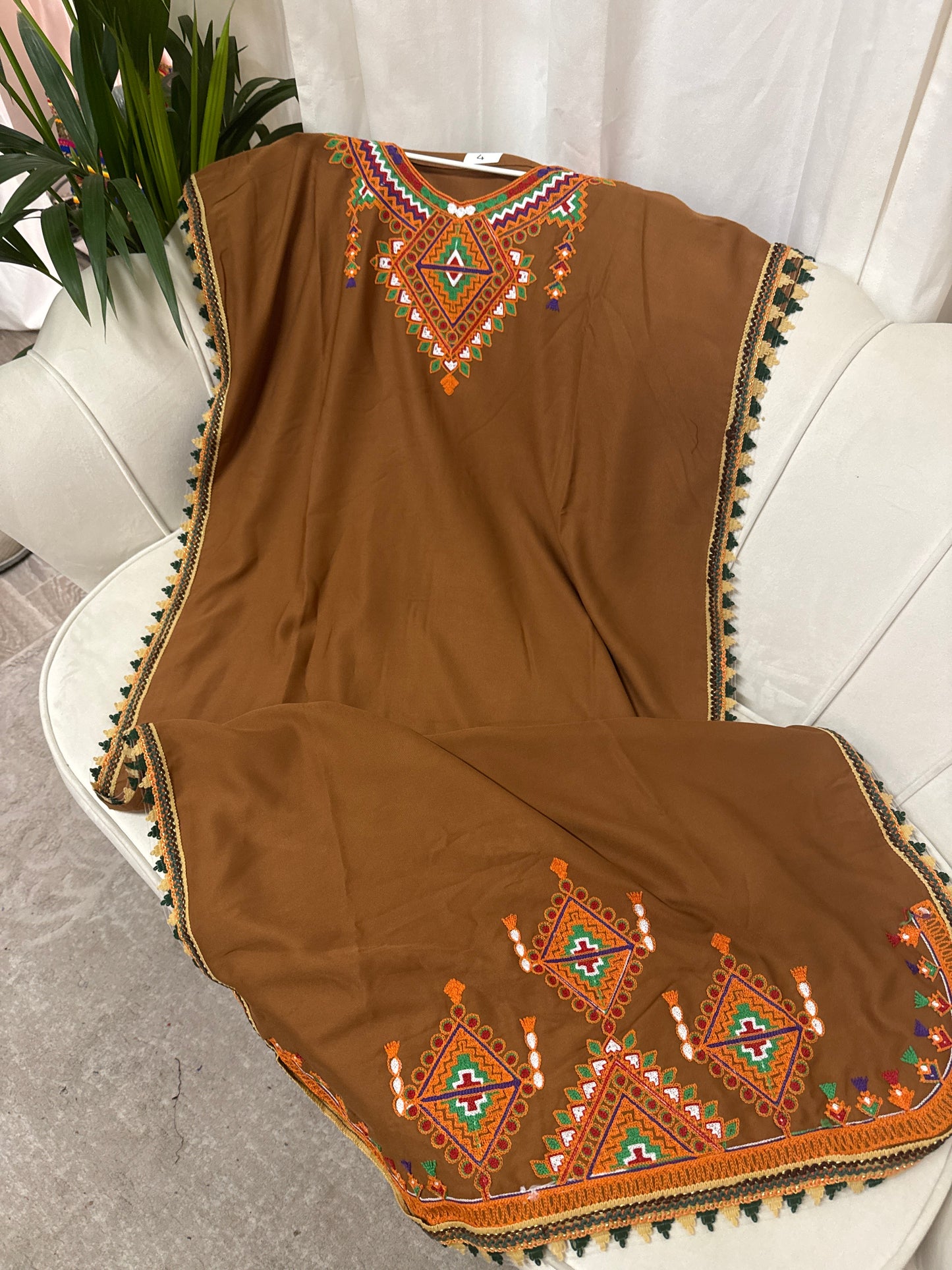 Robe longue brodé