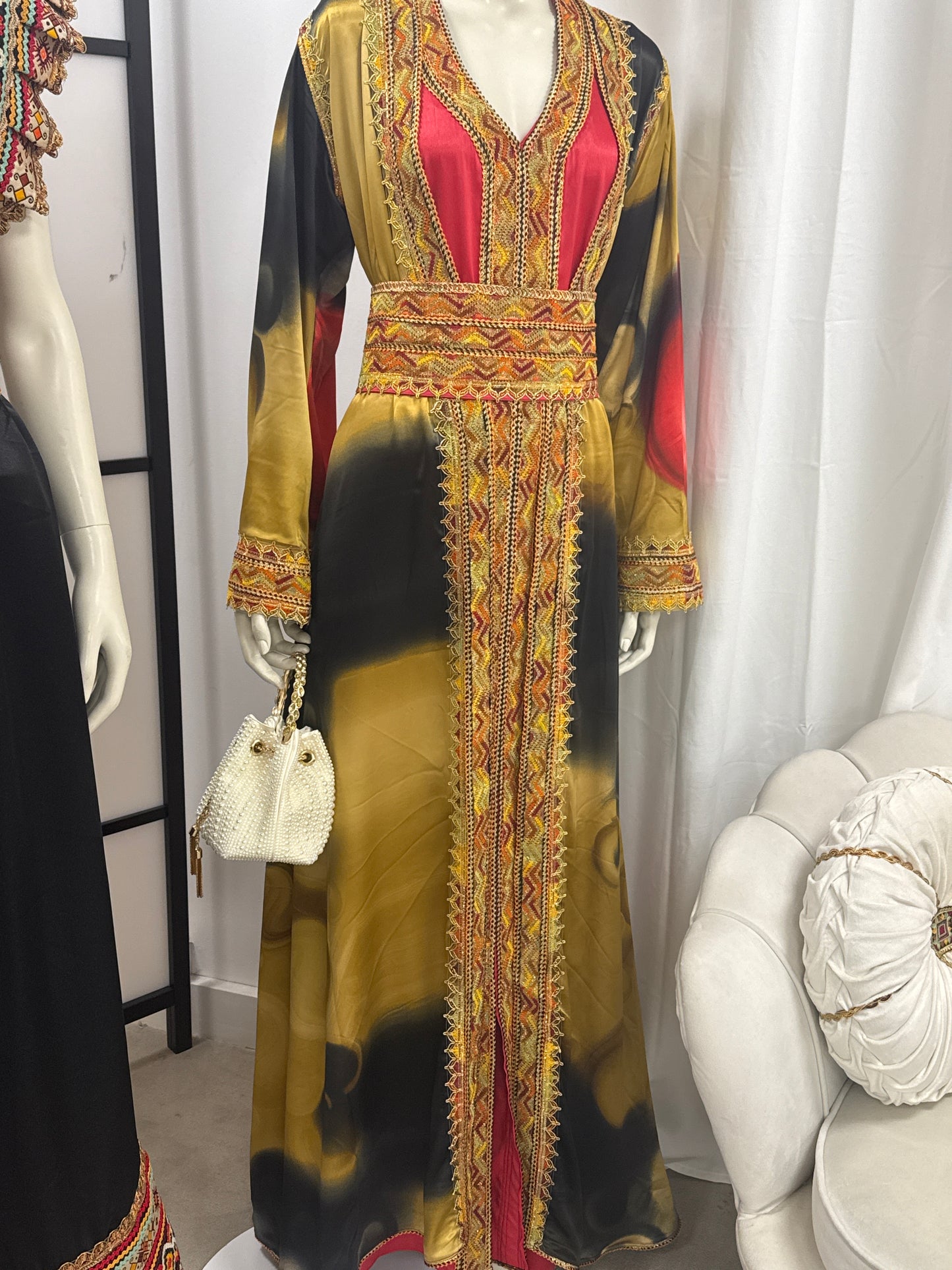 Caftan, satin et soie