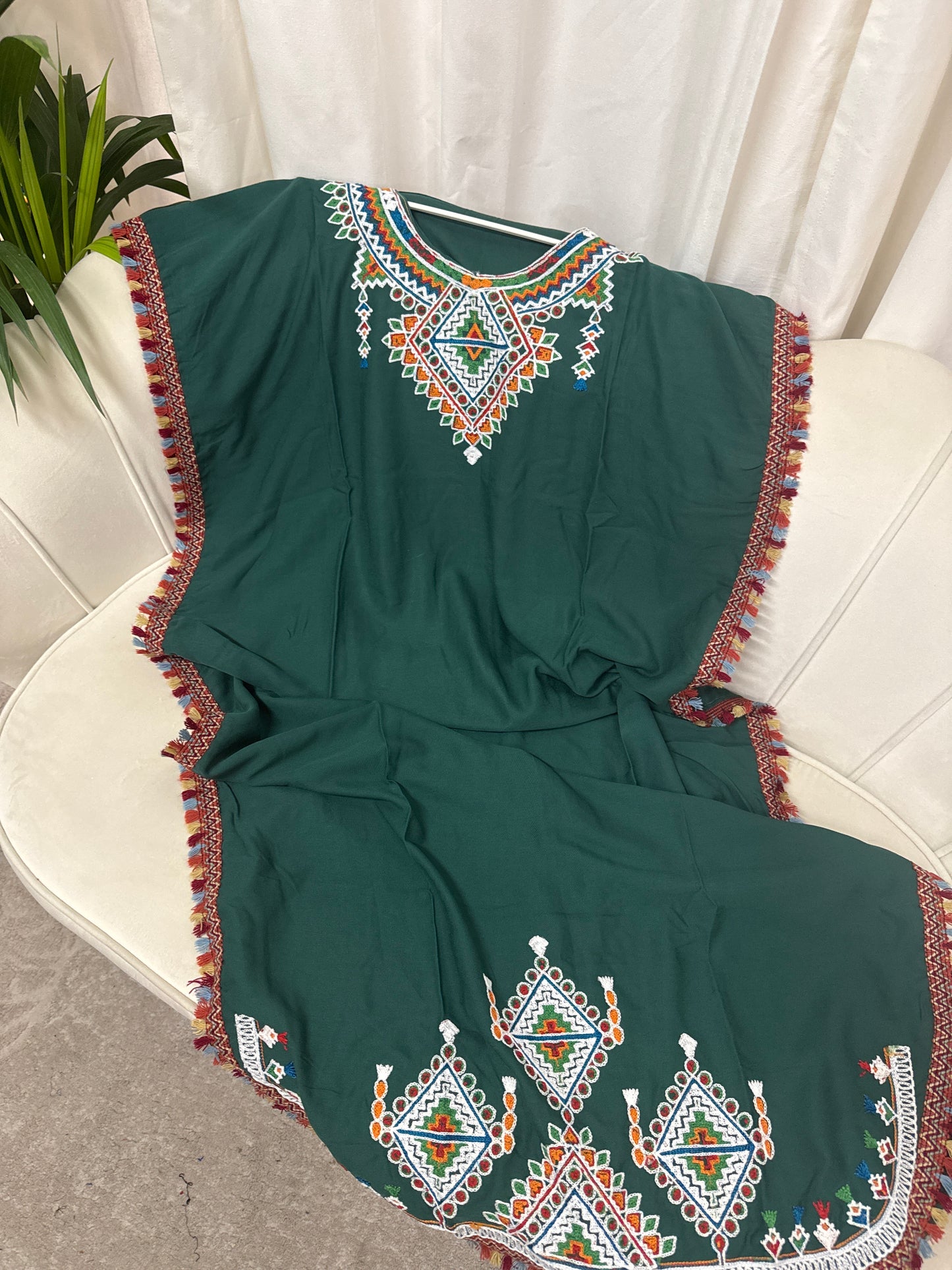 Robe longue brodé