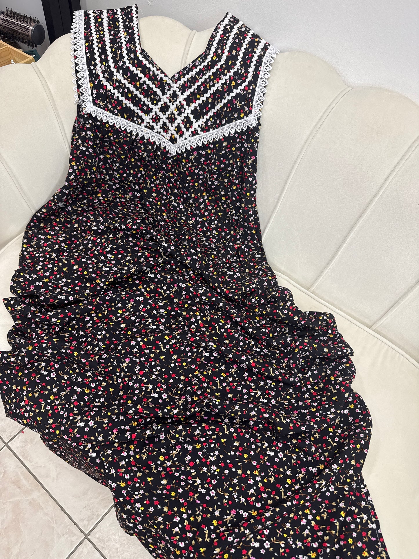 Robe maison sans manche