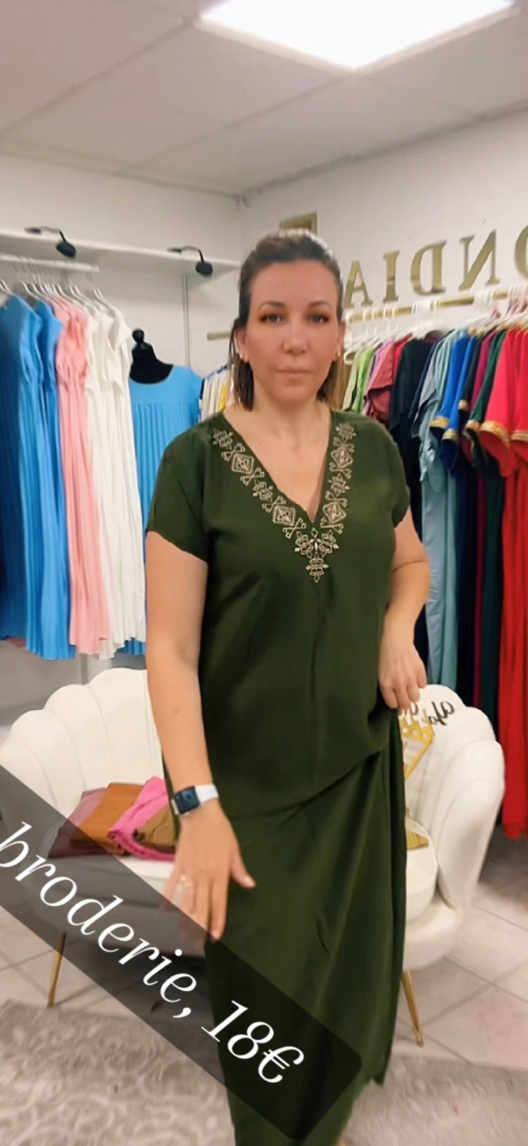 Robe broderie