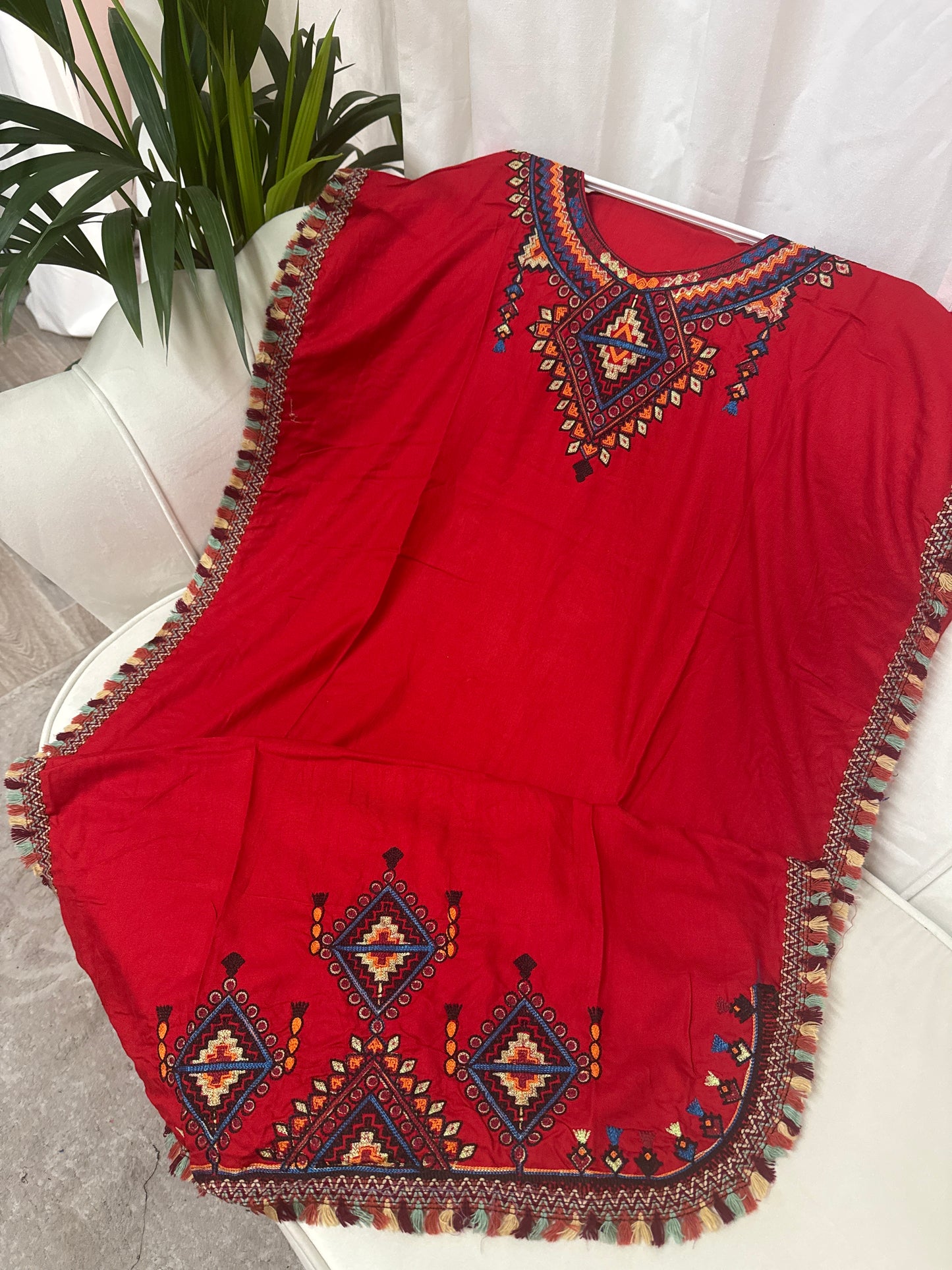 Robe midi brodé