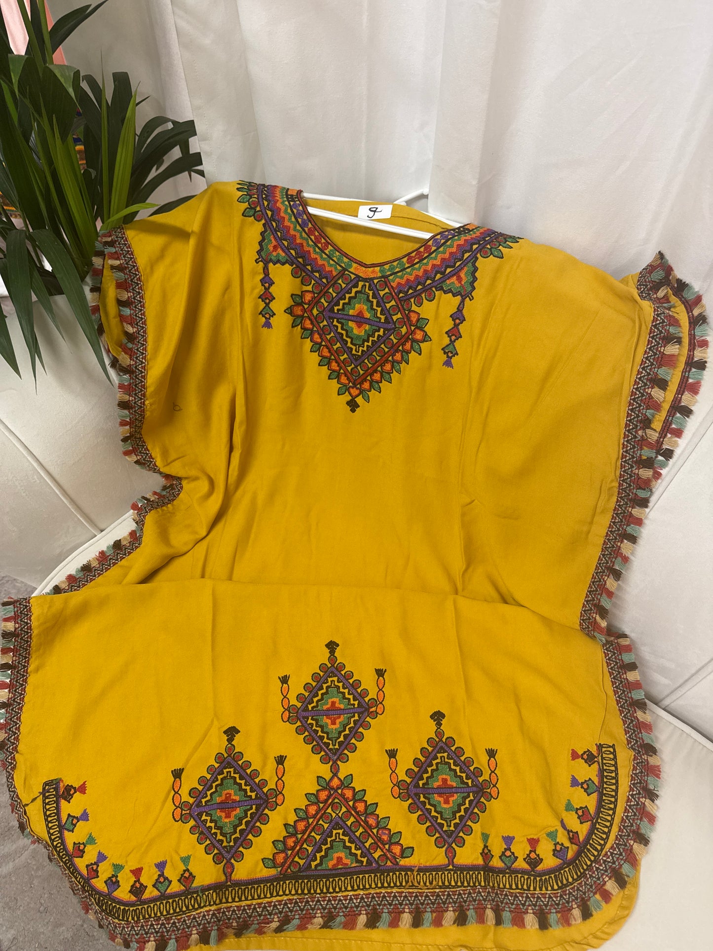 Robe midi brodé