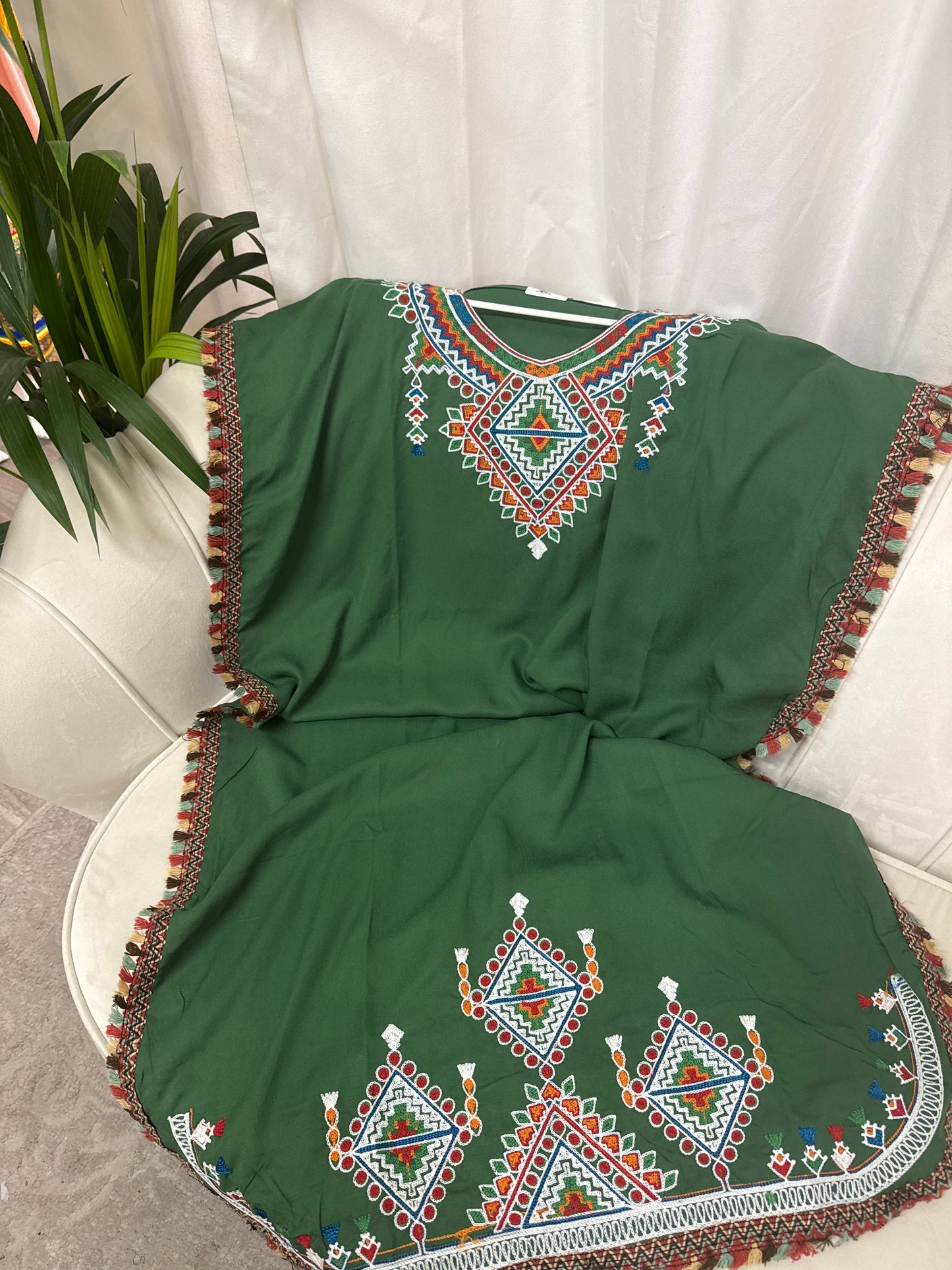 Robe midi brodé