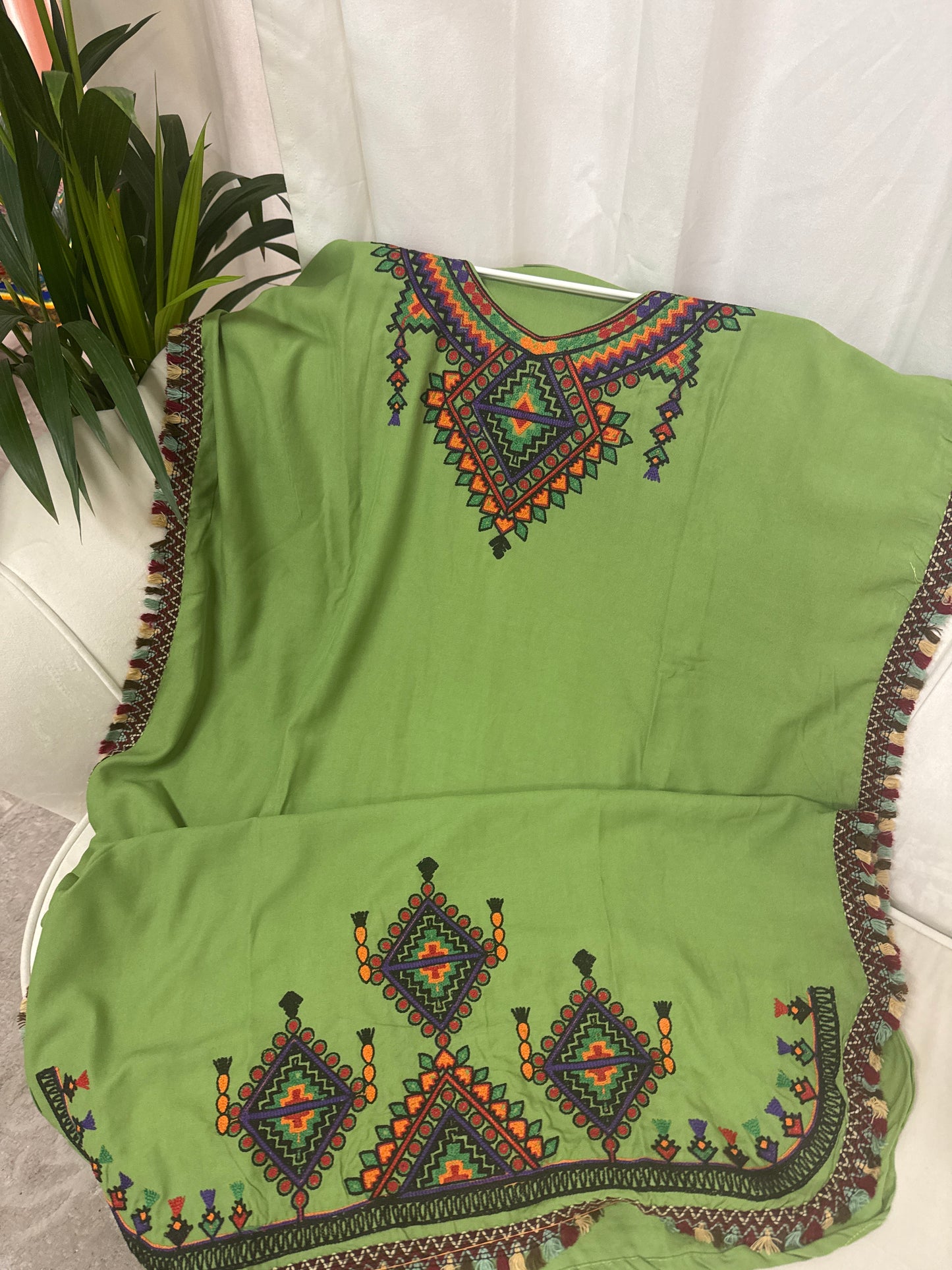 Robe midi brodé