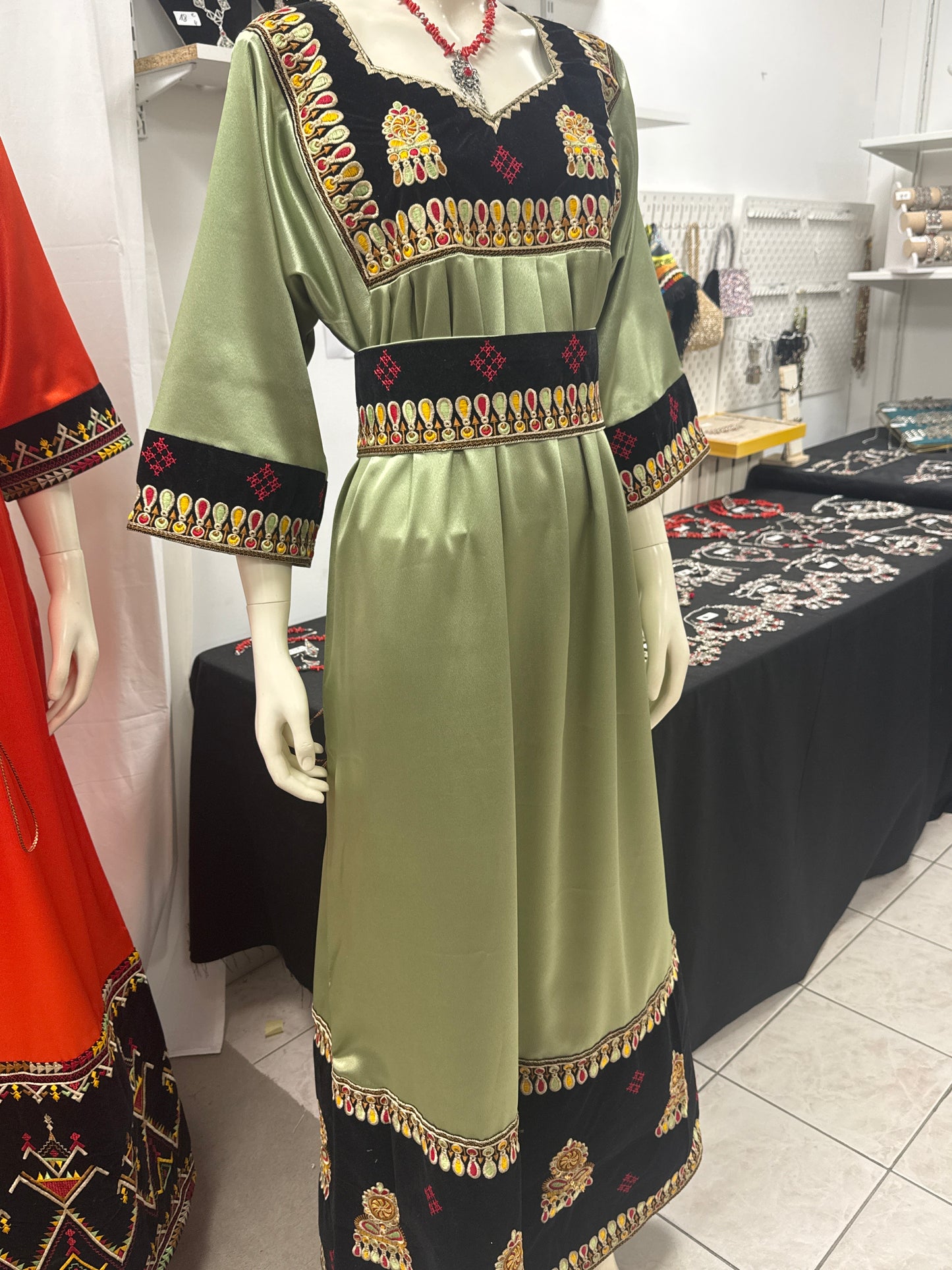 Robe Fazia