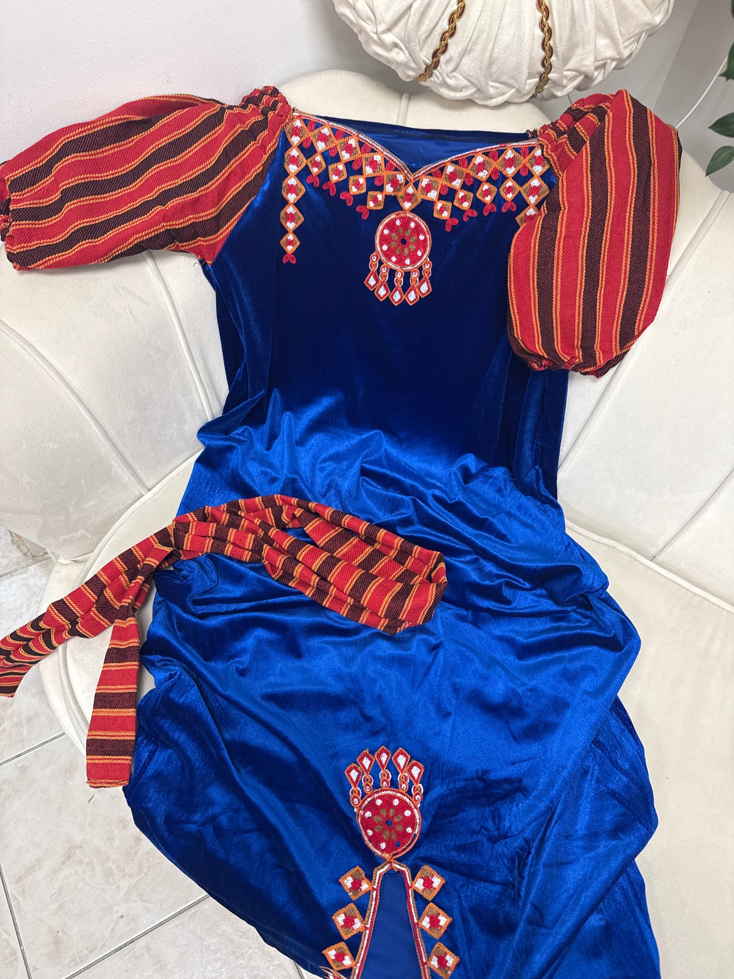Robe Berbere, brodée