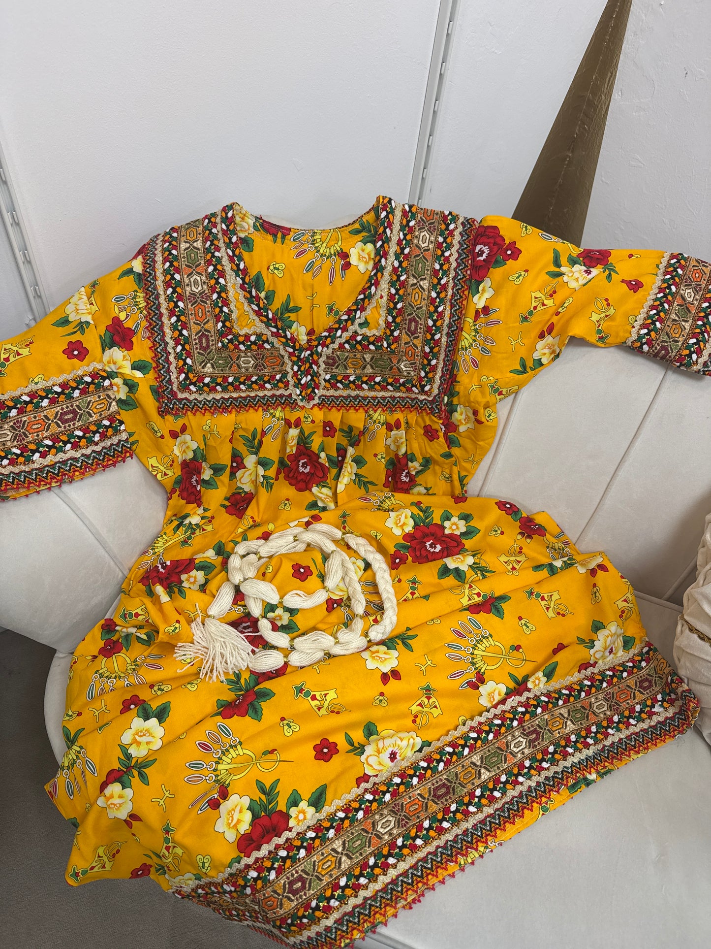 Robe Nadia