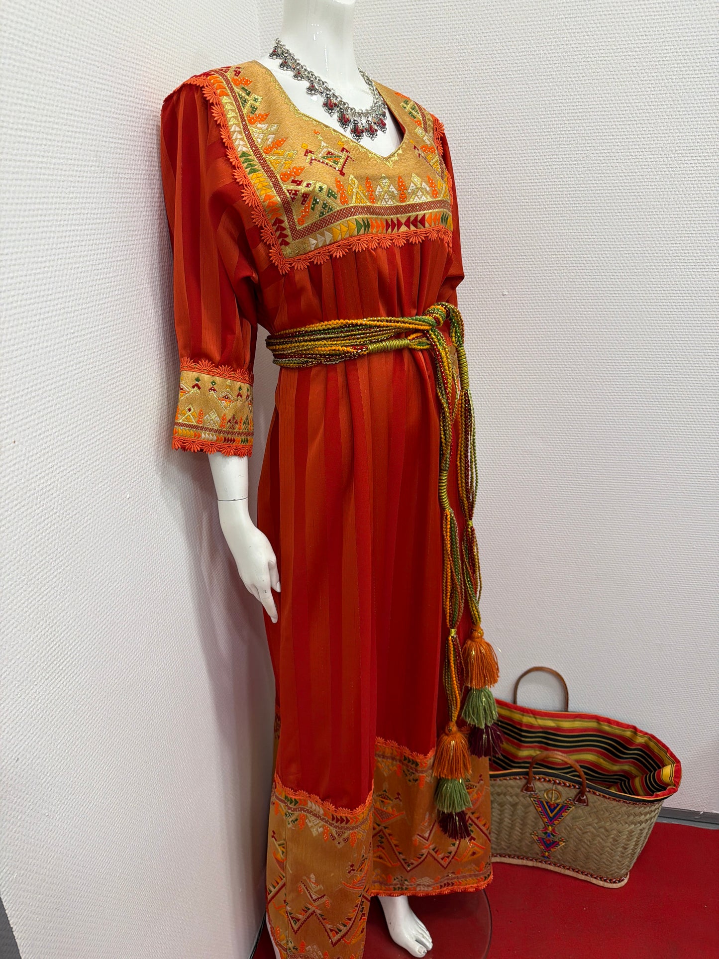 Robe Radia