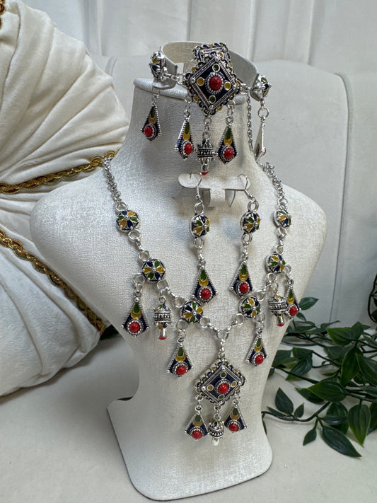 Parure, 4 pièces (A10)